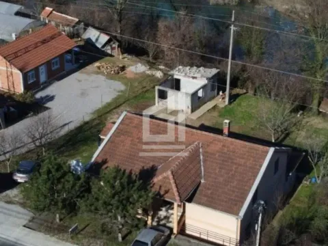 Sale, house, 260m², Spuž, Danilovgrad - image 1