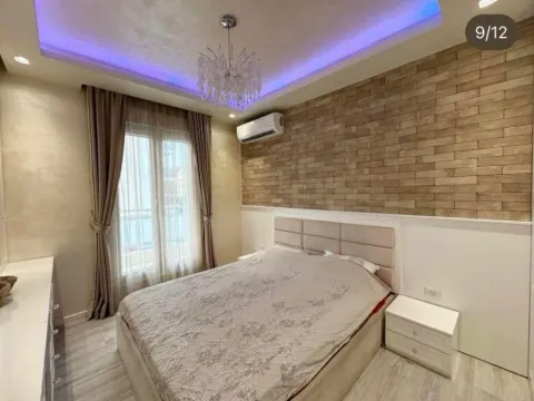 Sale, three bedroom apartment, 180m², City Kvart, Podgorica - image 8