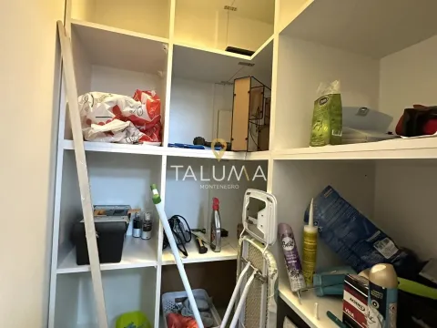 Prodaja, jednosoban stan, 53m², City Kvart, Podgorica - image 11