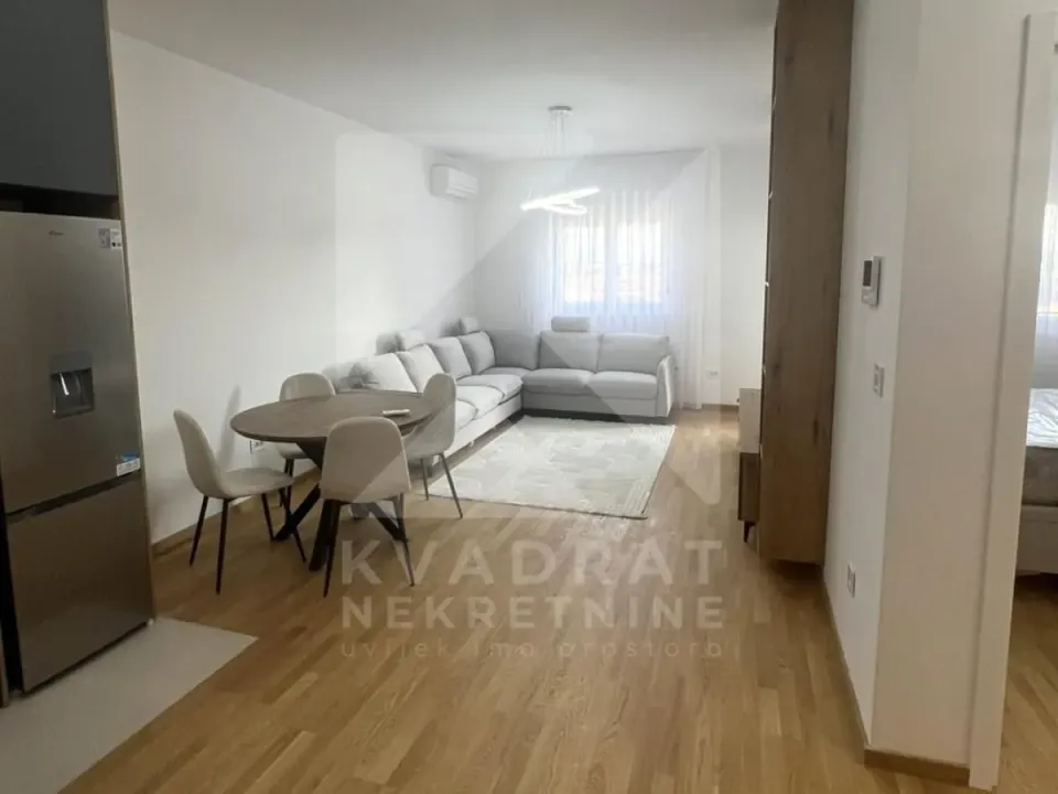 Rent, one bedroom apartment, 48m², Stari Aerodrom, Podgorica