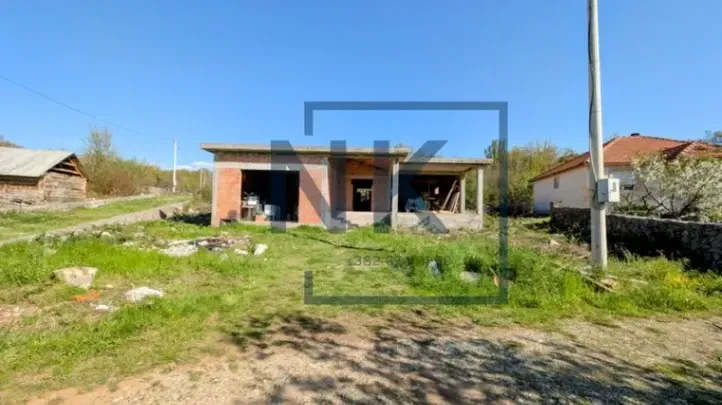 Prodaja, kuća, 165m², Vranići, Podgorica