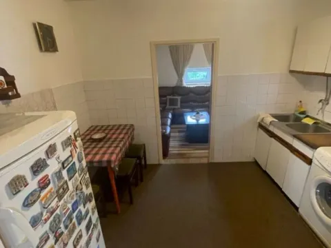 Prodaja, dvosoban stan, 42m², Centar, Podgorica - image 10