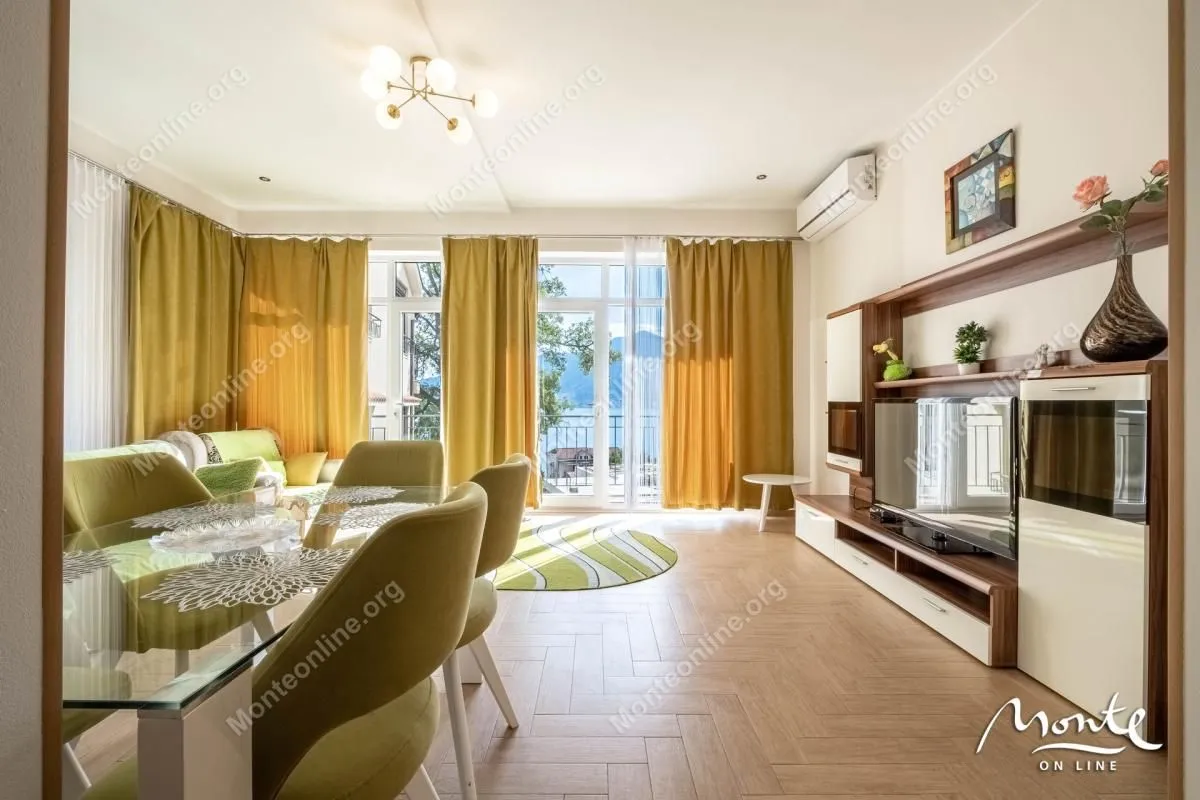 Sale, two bedroom apartment, 105m², Orahovac, Kotor