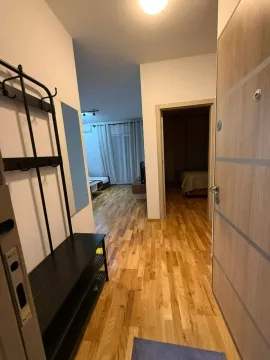 Izdavanje, jednosoban stan, 40m², Bečići, Budva - image 4