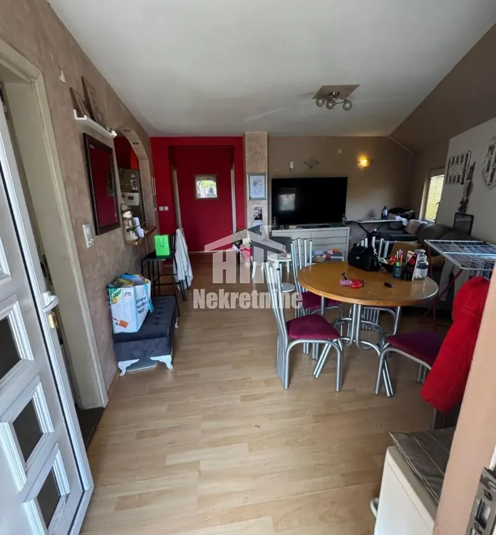Prodaja, dvosoban stan, 62m², Zemun Novi Grad, Zemun Sve Podlokacije