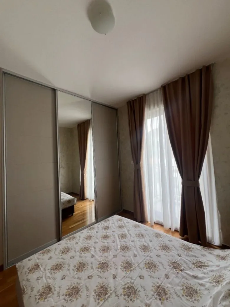 Izdavanje, dvosoban stan, 66m², Donja Lastva, Tivat