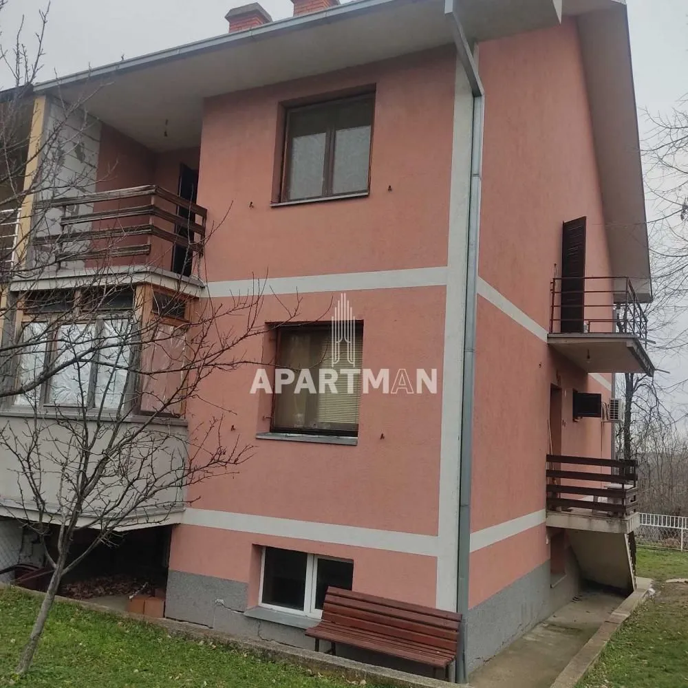 Prodaja, četvorosoban stan, 181m², Čukarica, Beograd
