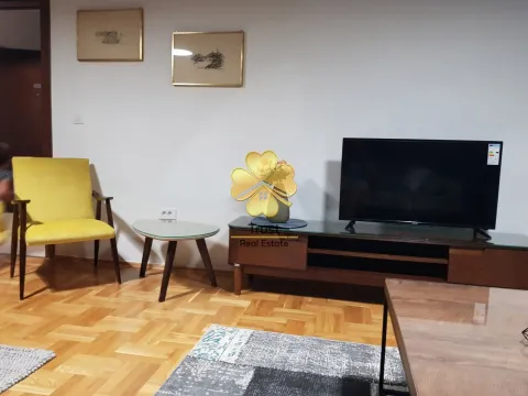 Izdavanje, dvosoban stan, 70m², Donja Gorica, Podgorica - image 2