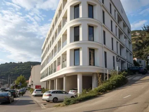 Sale, one bedroom apartment, 36m², Sutomore, Bar - image 6