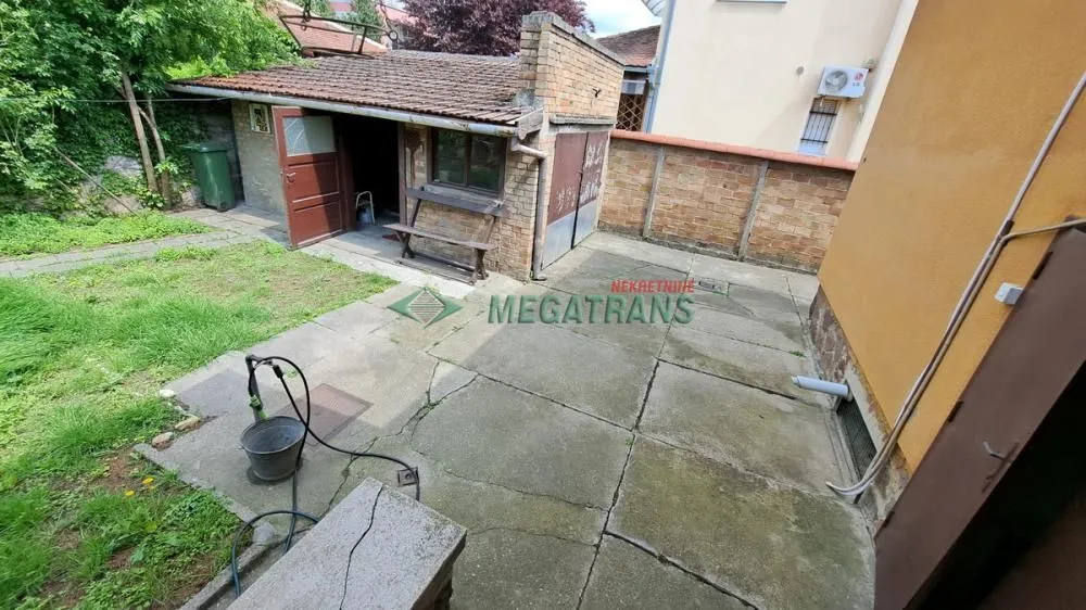 Rent, house, 100m², Sajam, Novi Sad Sve Podlokacije