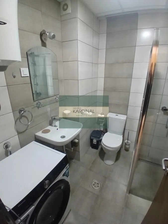 Izdavanje, jednosoban stan, 32m², Aqua park, Jagodina