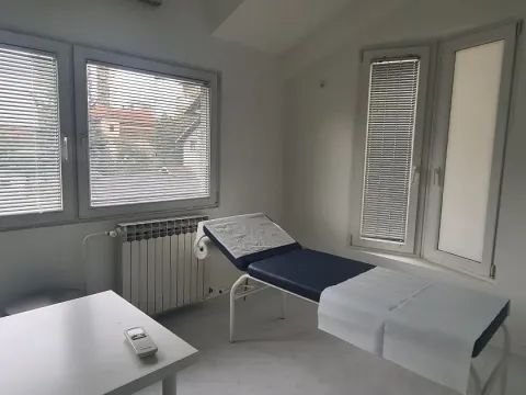 Rent, office space, 400m², Zemun Sve Podlokacije, Beograd