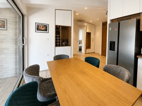 Rent, two bedroom apartment, 100m², Preko Morače, Podgorica - image 6