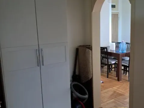 Izdavanje, trosoban stan, 68m², Novi Beograd Blok 70, Novi Beograd Sve Podlokacije - image 10