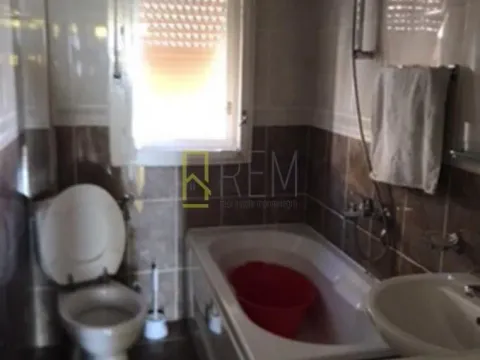 Sale, two bedroom apartment, 77m², Zagorič, Podgorica - image 8