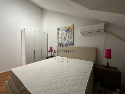Rent, apartment, 280m², Gorica C, Podgorica - image 16