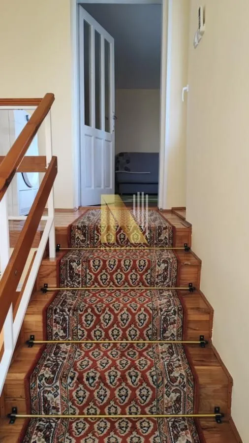 Izdavanje, jednosoban stan, 37m², Salajka, Novi Sad Sve Podlokacije
