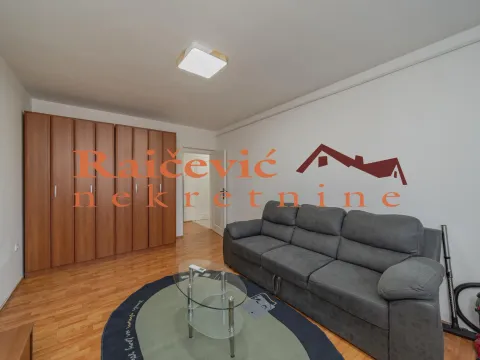 Rent, one bedroom apartment, 32m², Krnjaca, Palilula Sve Podlokacije - image 4