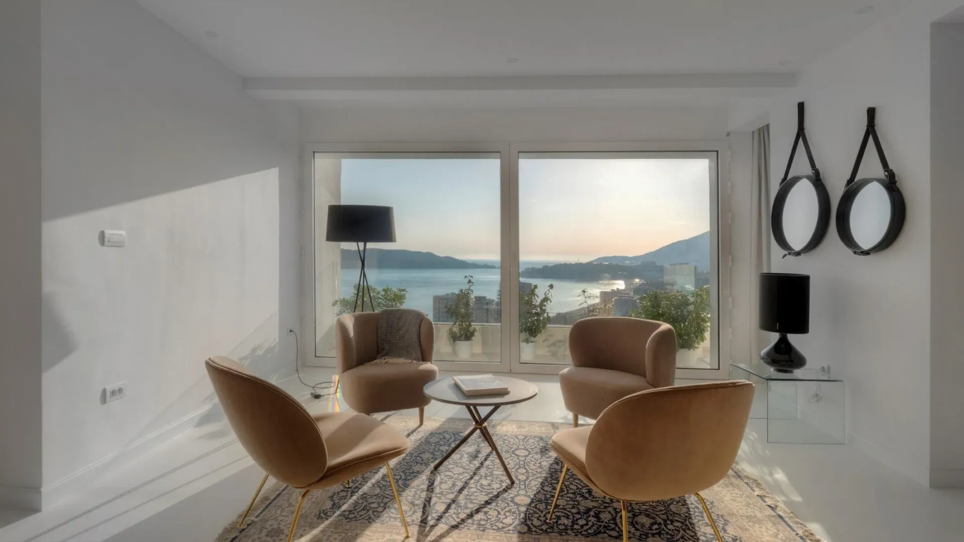 Sale, apartment, 1000m², Rafailovići, Budva