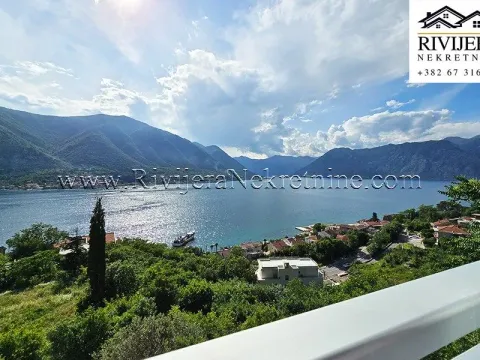 Sale, two bedroom apartment, 75m², Dobrota, Kotor - image 8