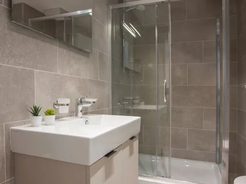 Prodaja, trosoban stan, 84m², Centar, Budva - image 17