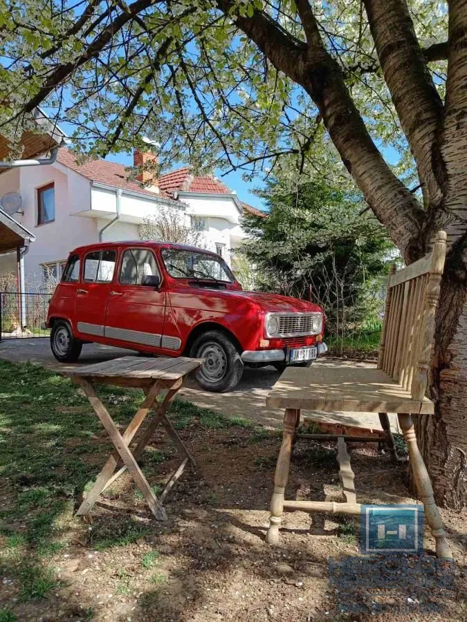 Prodaja, kuća, 250m², Budžino brdo, Jagodina