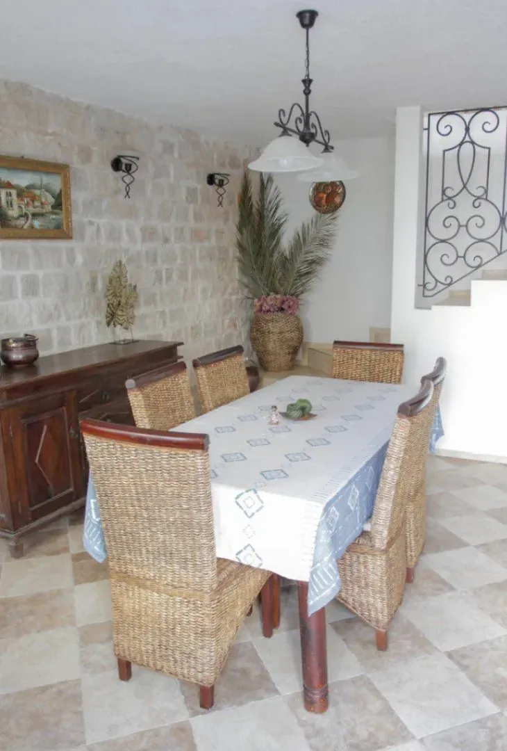 Prodaja, kuća, 100m², Prčanj, Kotor