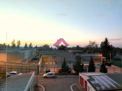 Izdavanje, dvosoban stan, 45m², Savski Venac, Beograd - image 16