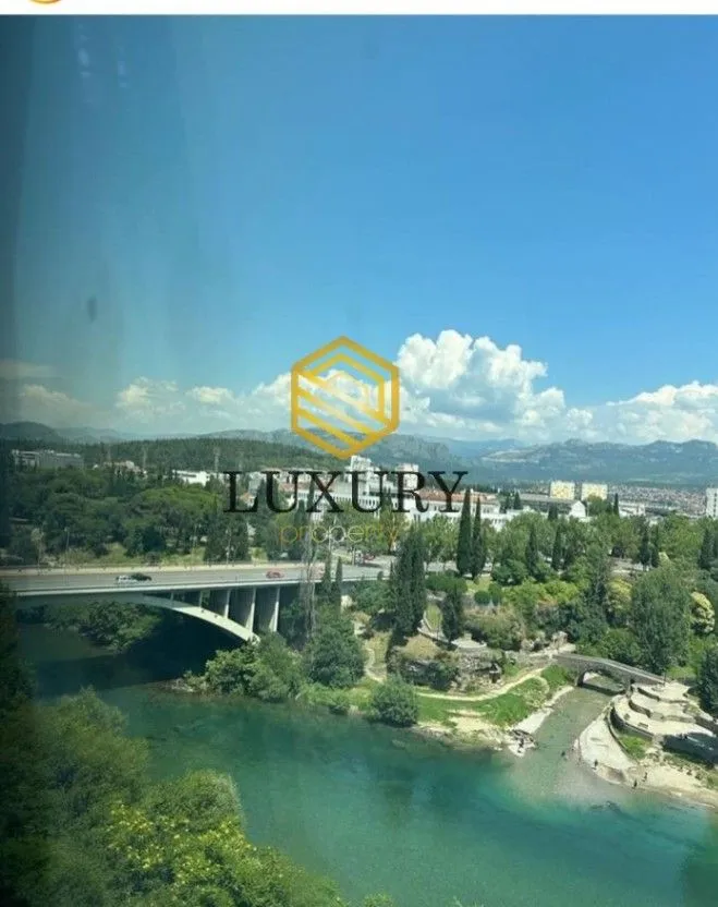Rent, office space, 100m², Preko Morače, Podgorica