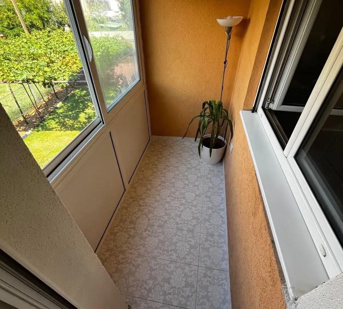 Izdavanje, dvosoban stan, 60m², Masline, Podgorica