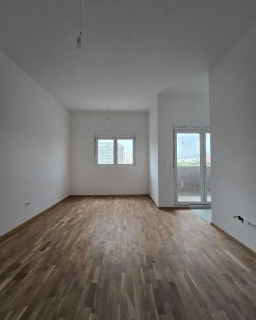Prodaja, trosoban stan, 95m², Zabjelo, Podgorica