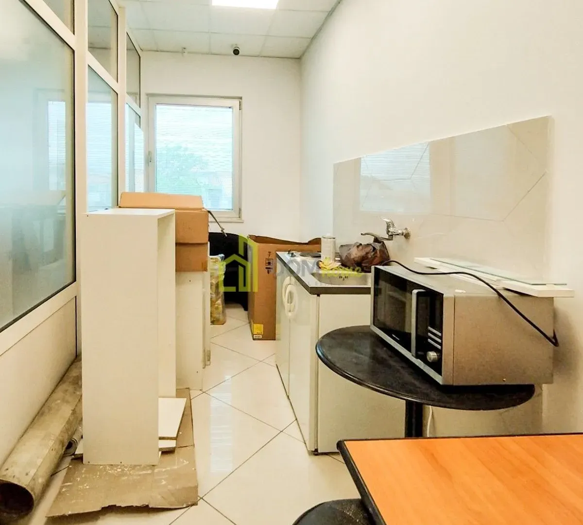 Rent, office space, 660m², Tuzi, Podgorica