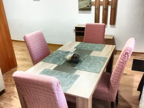 Rent, one bedroom apartment, 55m², Šušanj, Bar - image 4