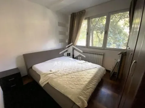 Rent, three bedroom apartment, 87m², Stari Grad, Beograd - image 9