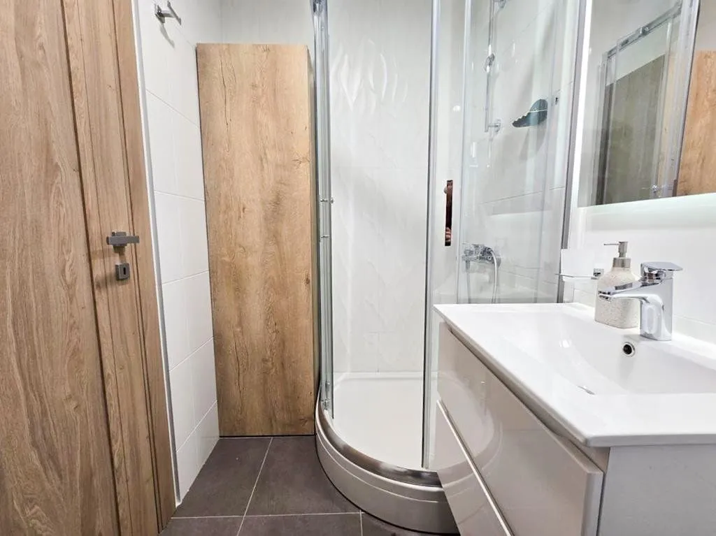Izdavanje, garsonjera, 25m², Master Kvart, Podgorica