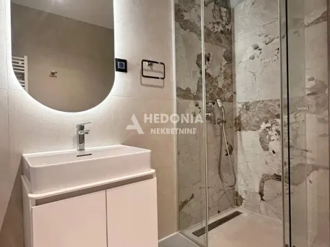Izdavanje, trosoban stan, 65m², Vračar Sve Podlokacije, Beograd - image 12