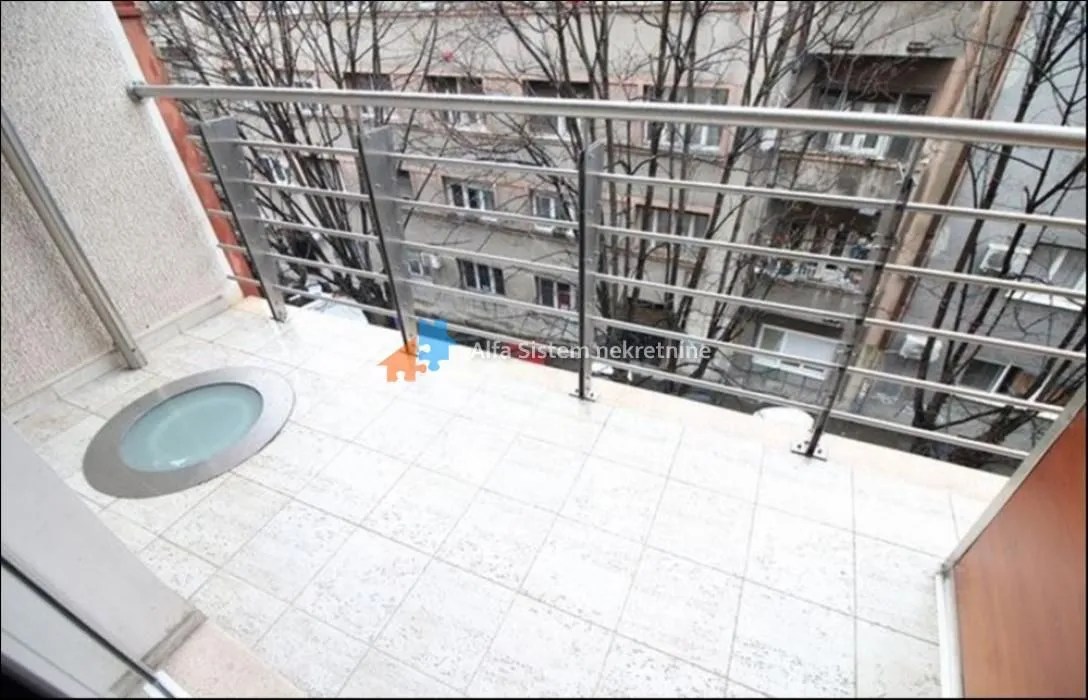 Rent, four bedroom apartment, 160m², Vračar Centar, Vračar Sve Podlokacije
