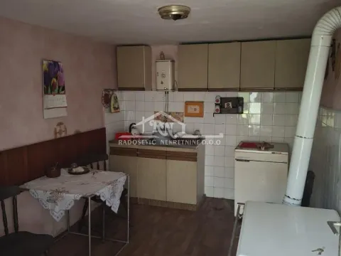 Prodaja, kuća, 76m², Sremčica, Beograd - image 19