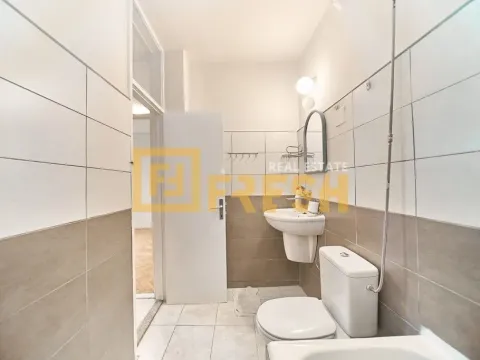 Izdavanje, dvosoban stan, 72m², Preko Morače, Podgorica - image 14
