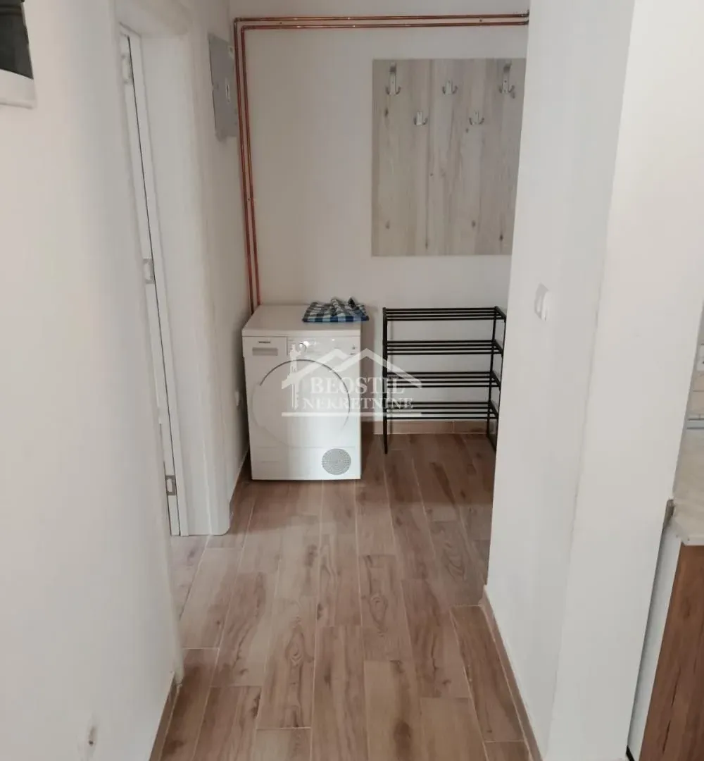 Rent, three bedroom apartment, 60m², Zvezdara Sve Podlokacije, Beograd