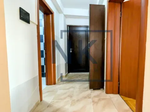 Izdavanje, trosoban stan, 92m², 1 maj, Podgorica - image 10