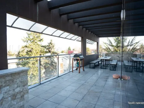 Prodaja, četvorosoban stan, 220m², Savski Venac, Beograd - image 18