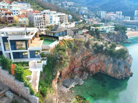 Prodaja, kuća, 473m², Kamenovo, Budva - image 17