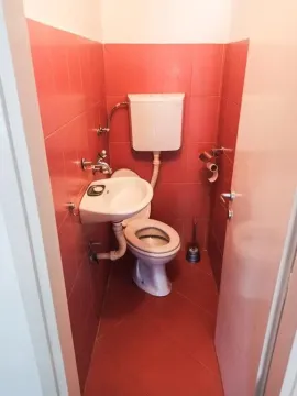 Izdavanje, dvosoban stan, 75m², Preko Morače, Podgorica - image 7
