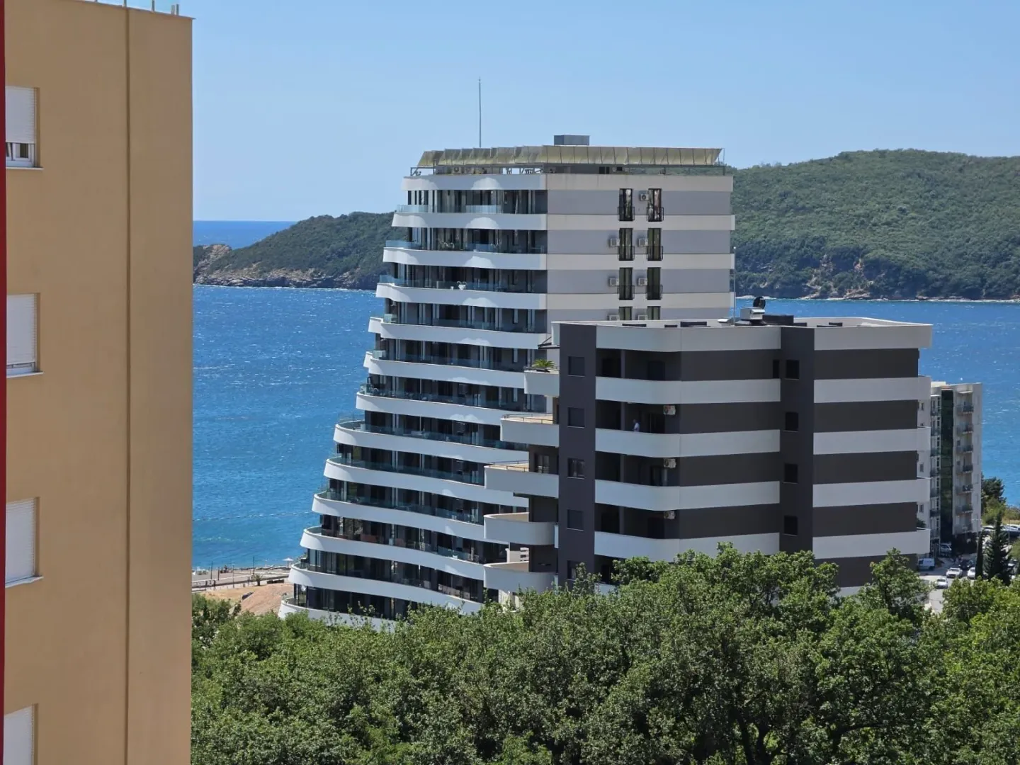 Prodaja, jednosoban stan, 44m², Bečići, Budva