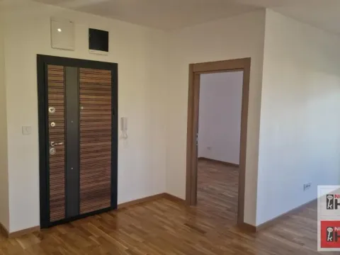 Prodaja, trosoban stan, 70m², Alibegovac, Petrovaradin - image 5