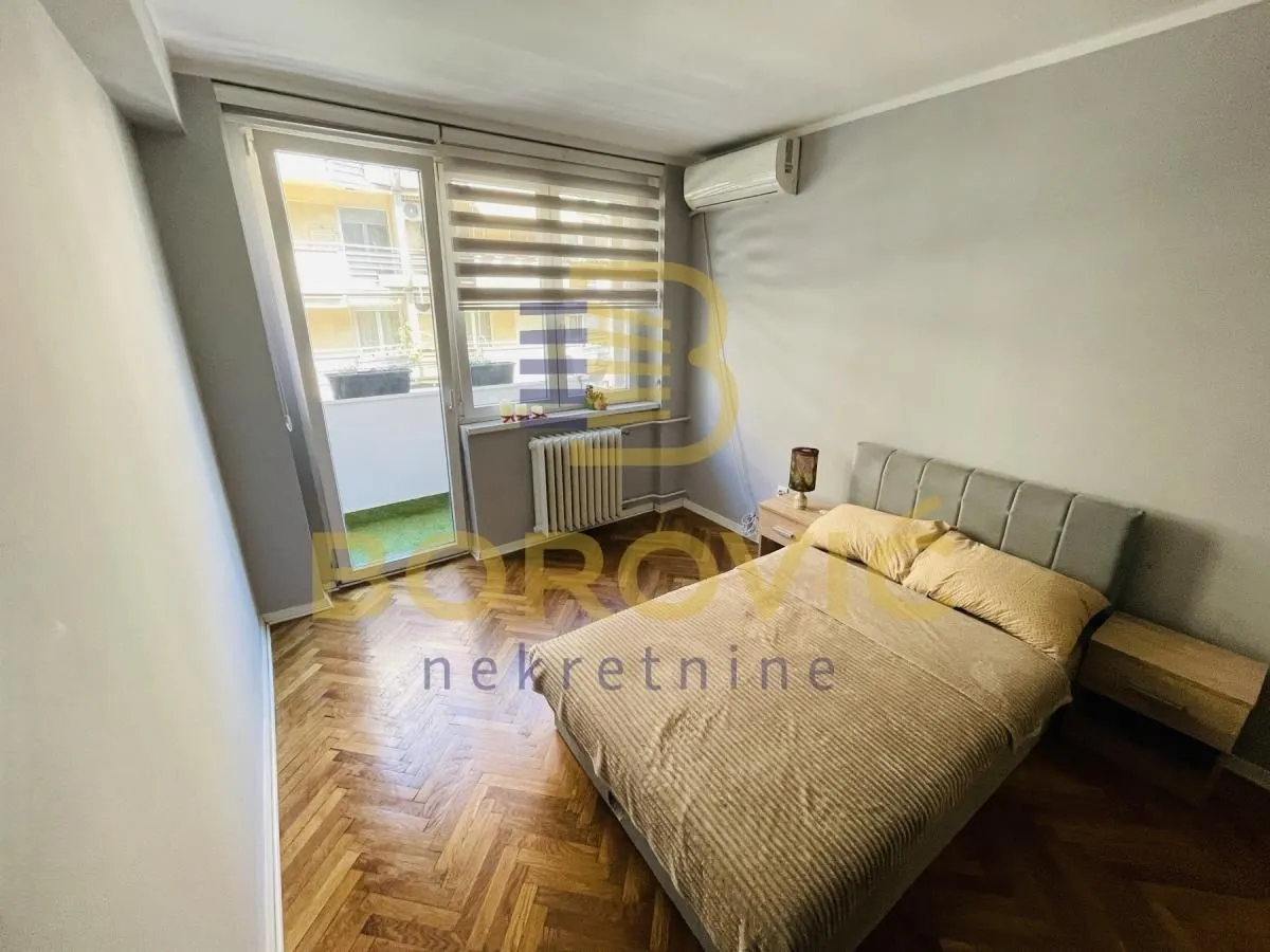 Rent, two bedroom apartment, 50m², Čubura, Beograd