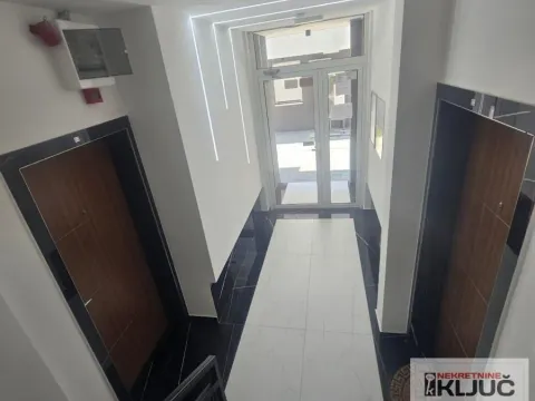 Izdavanje, dvosoban stan, 41m², Adice, Novi Sad Sve Podlokacije - image 16
