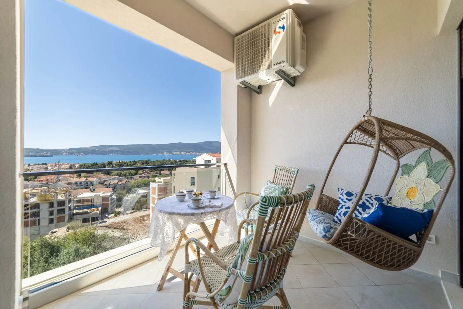 Prodaja, trosoban stan, 120m², Tivat, Crna Gora