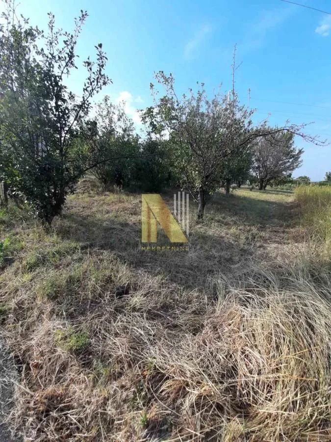 Prodaja, plac, 600m², Petrovaradin, Novi Sad